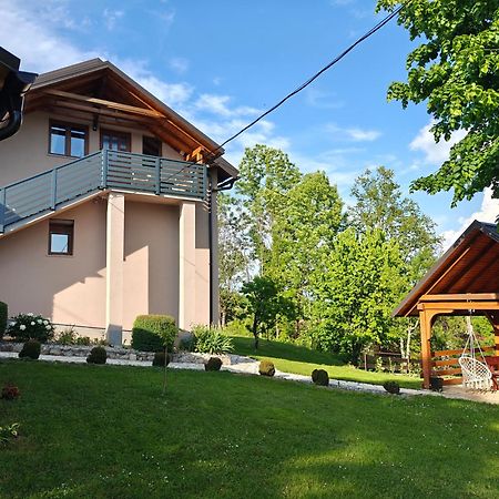 Apartment Sara Rakovica Exterior photo